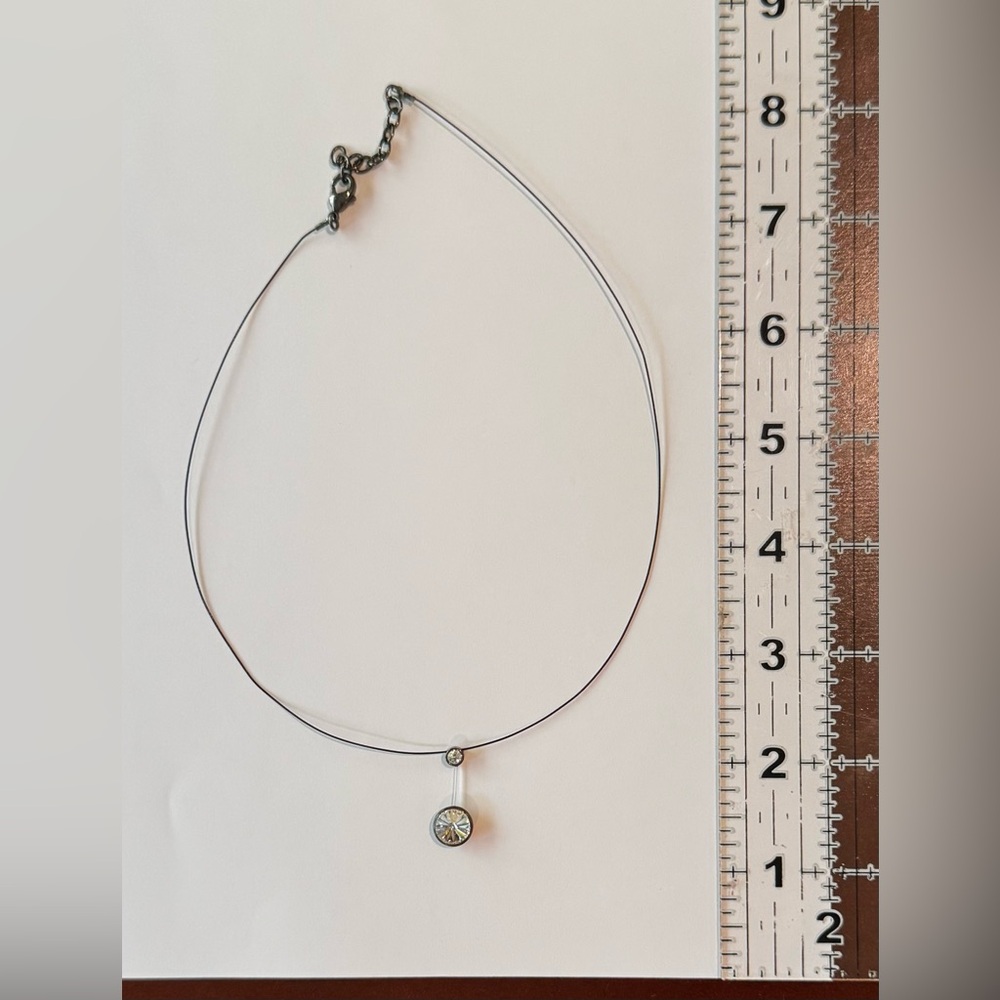Elegant Silver Pendant Necklace